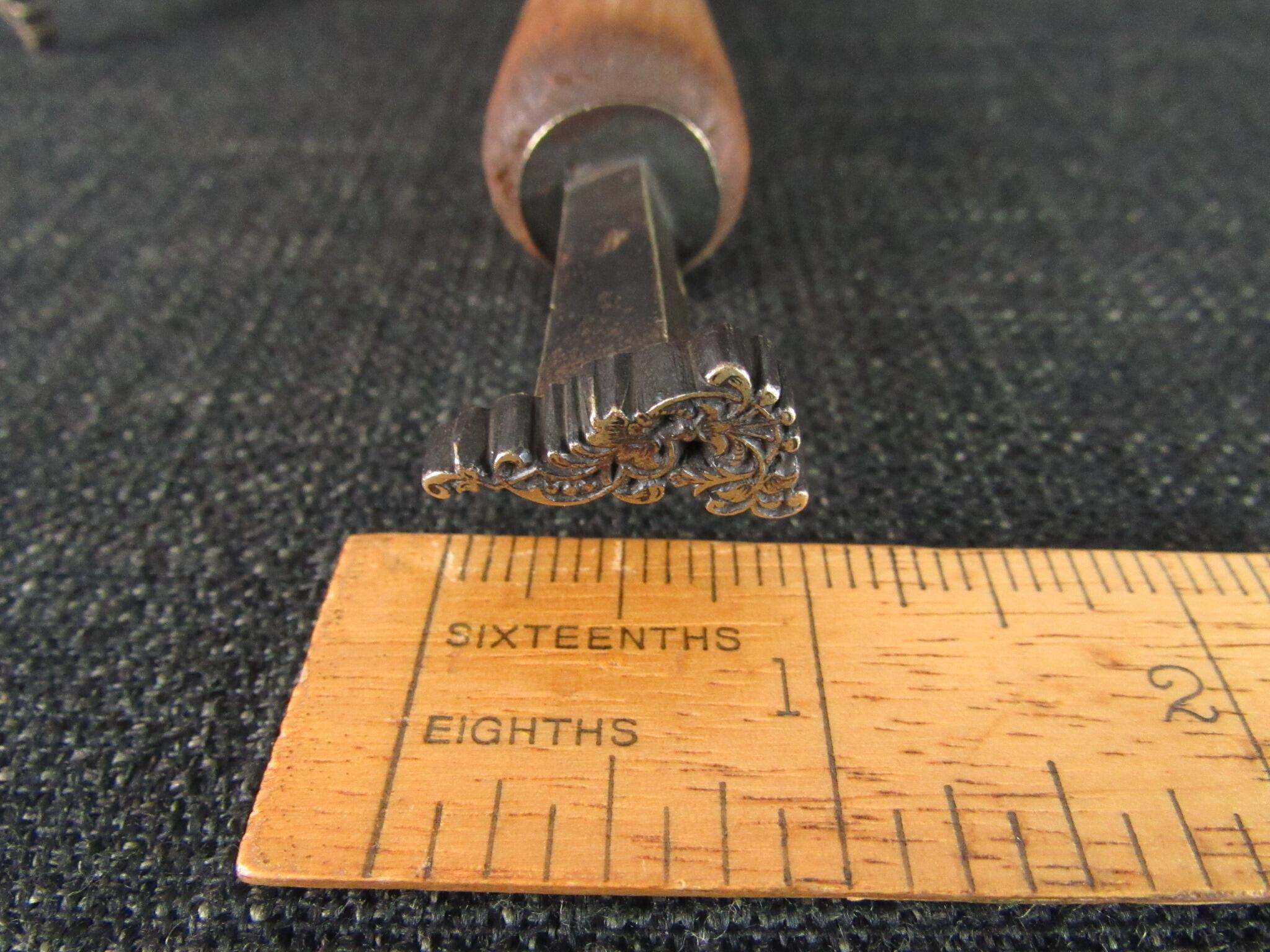 MORRIS & CO Bookbinders Corner Tools