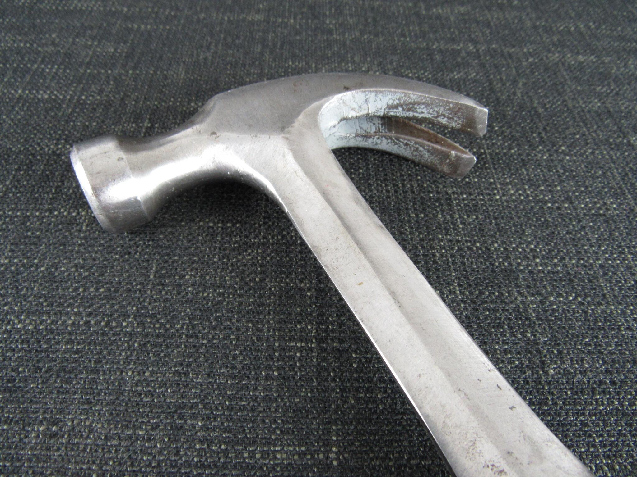 ESTWING Claw Hammer - 16oz