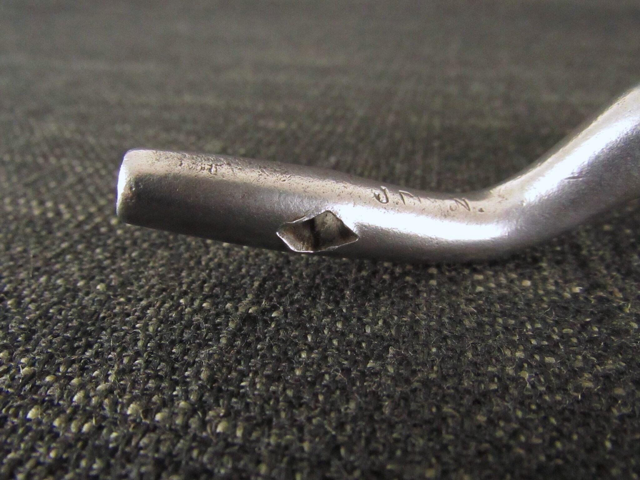 DIXON Collar Makers Palm