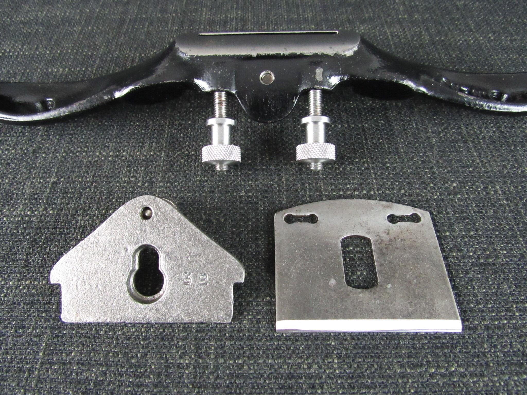 STANLEY Adjustable Spokeshave - Round Faced