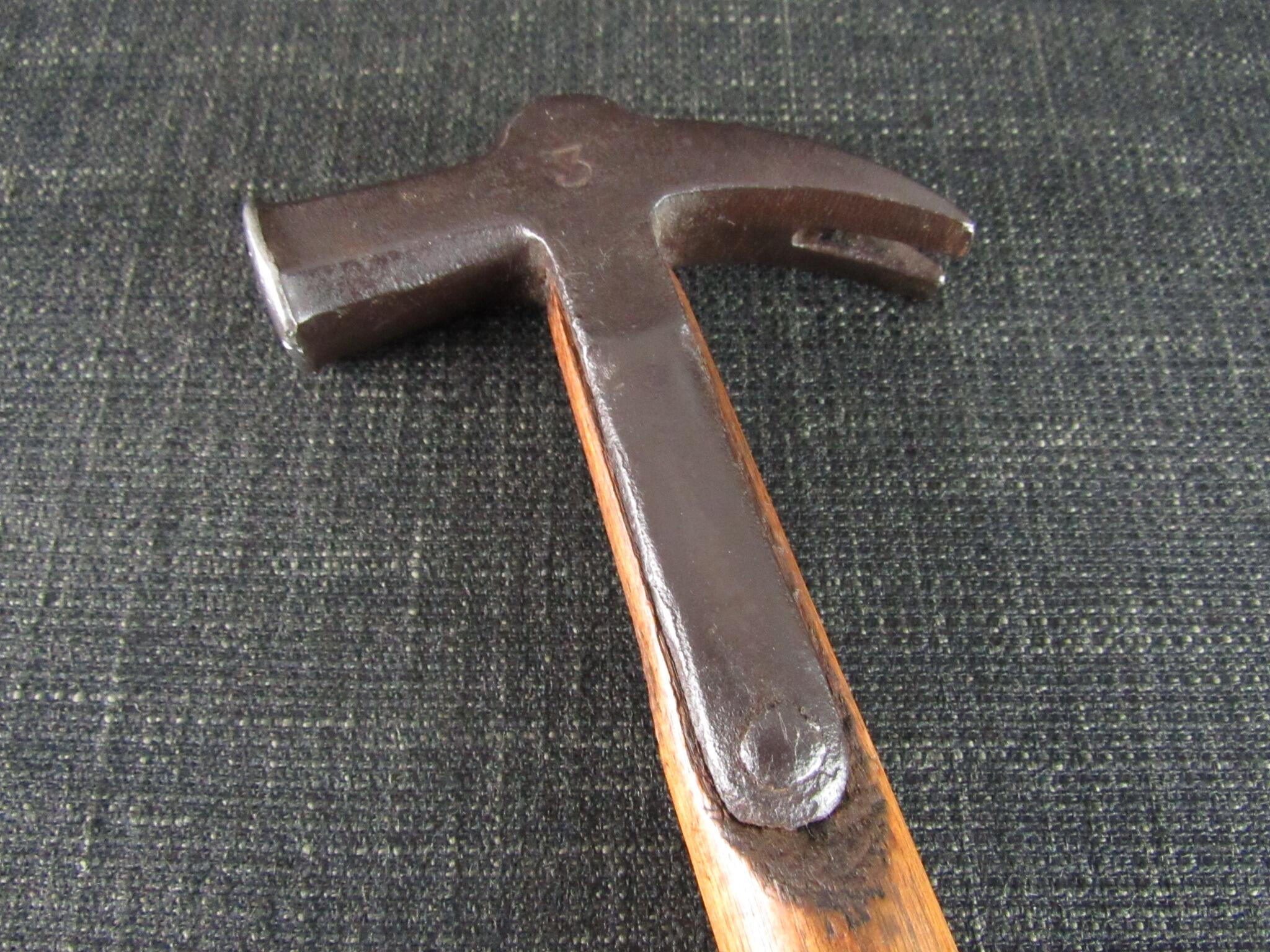 No 3 Small Strapped Claw Hammer