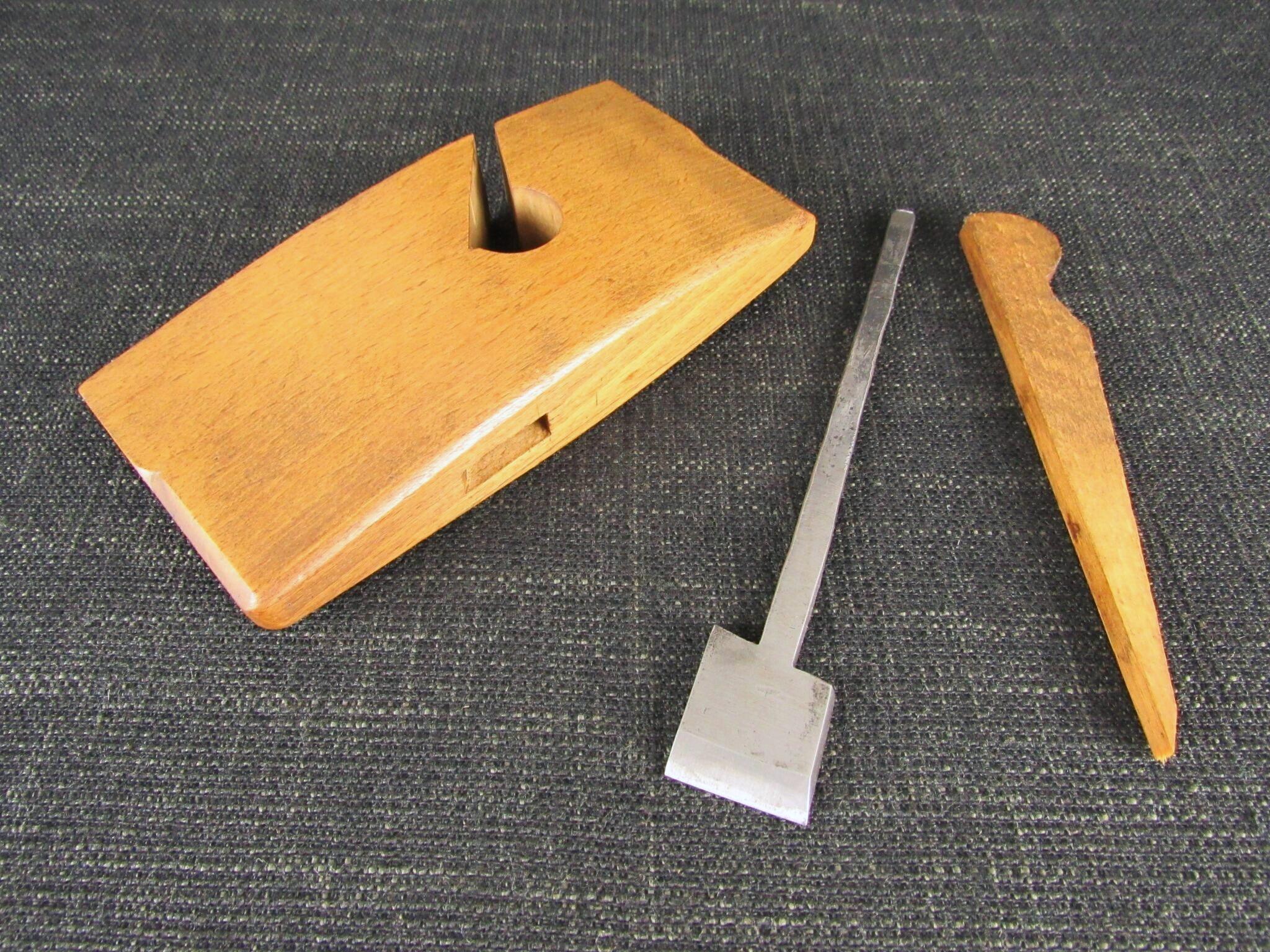Wooden Square Rebate Thumb Plane