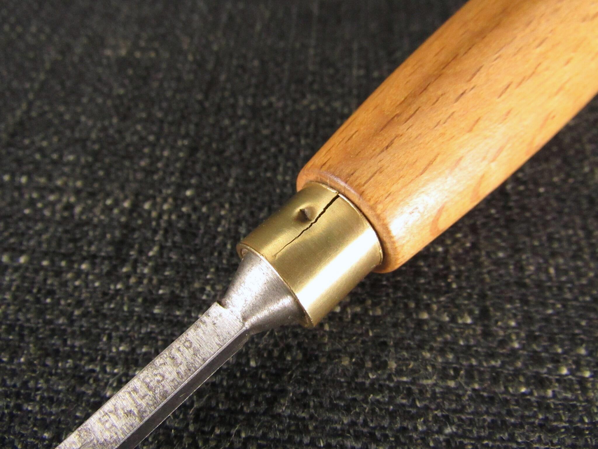 ASHLEY ILES No 9 Straight Carving Gouge - 1/8 inch