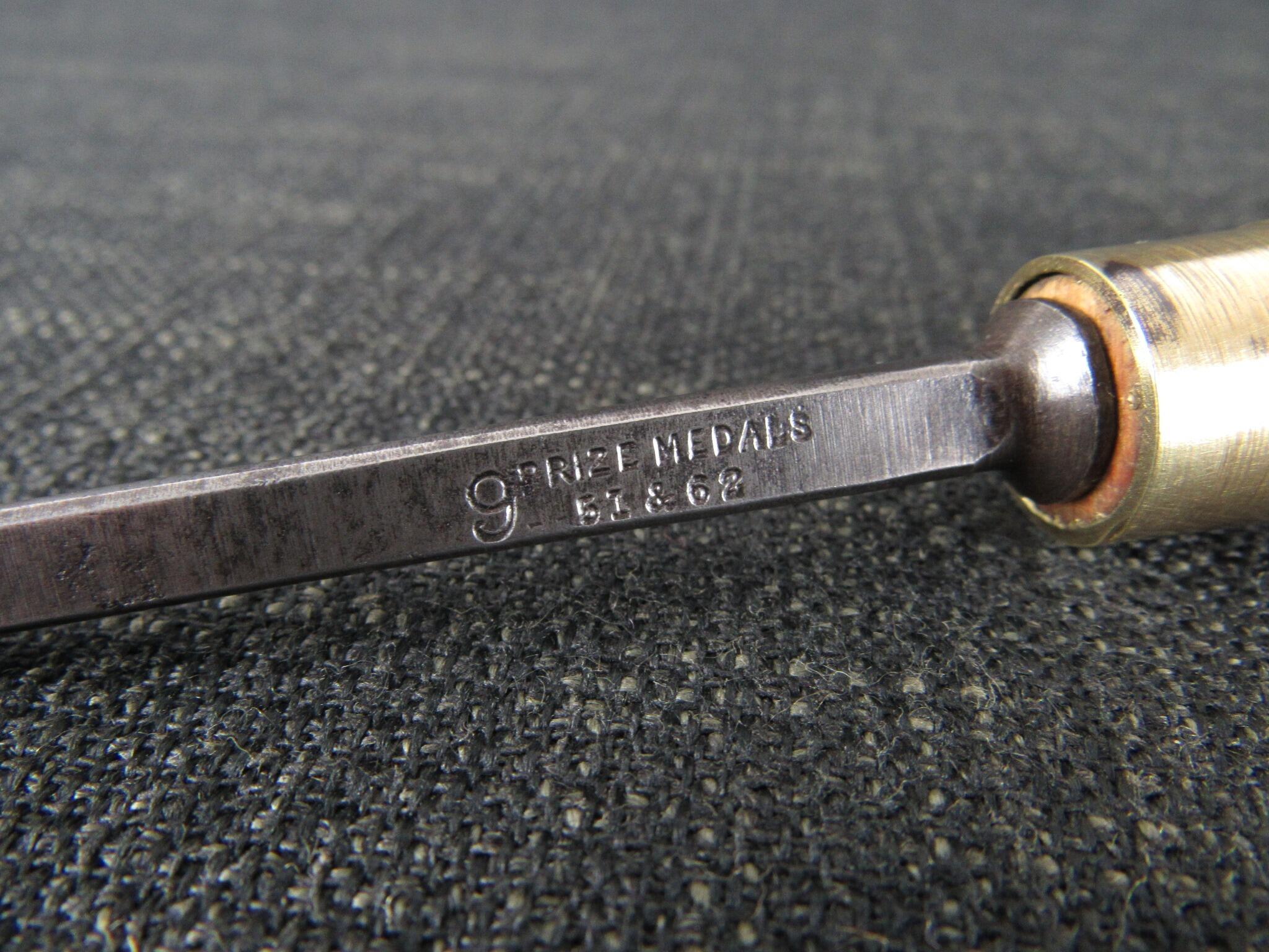 JB ADDIS 7/16 inch Spoon Carving Gouge - 9 Prize Medals