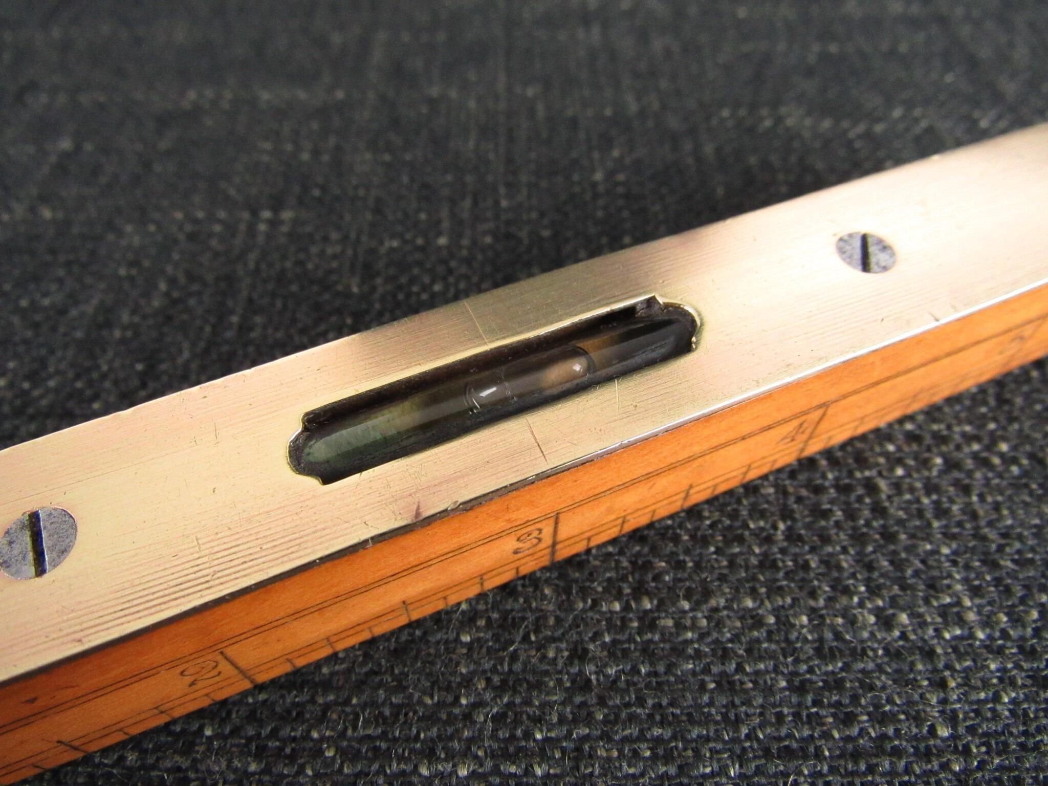 6 inch Boxwood Spirit Level with Graduated Stock