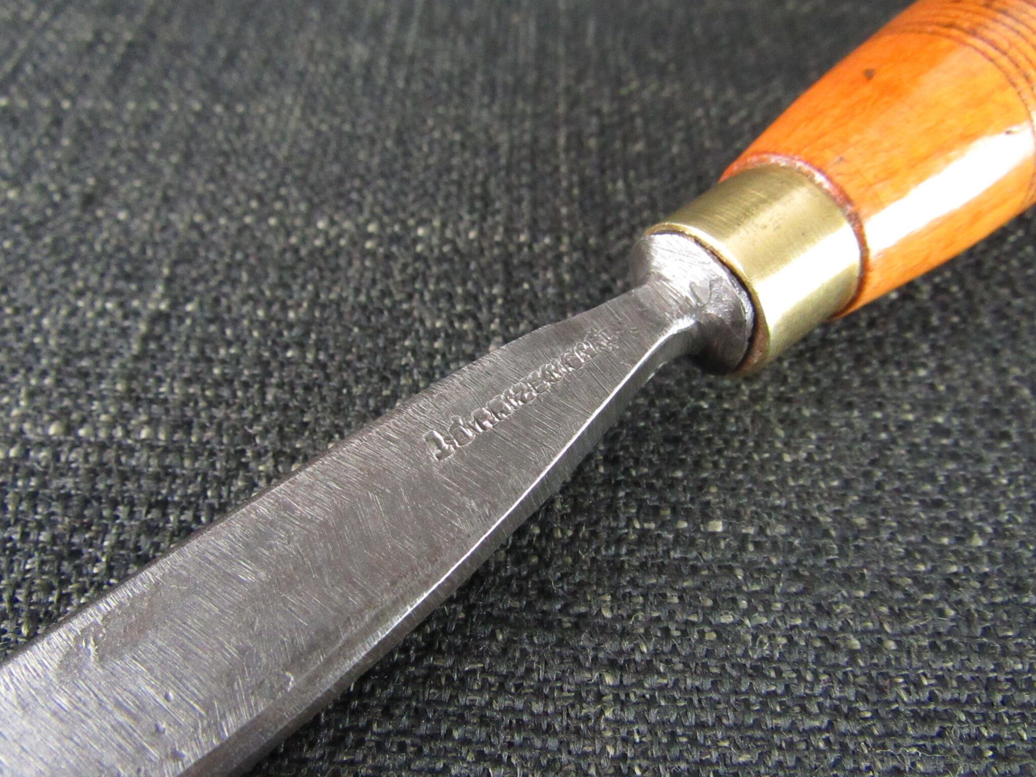 JB ADDIS 5/8 inch No 3 Carving Gouge