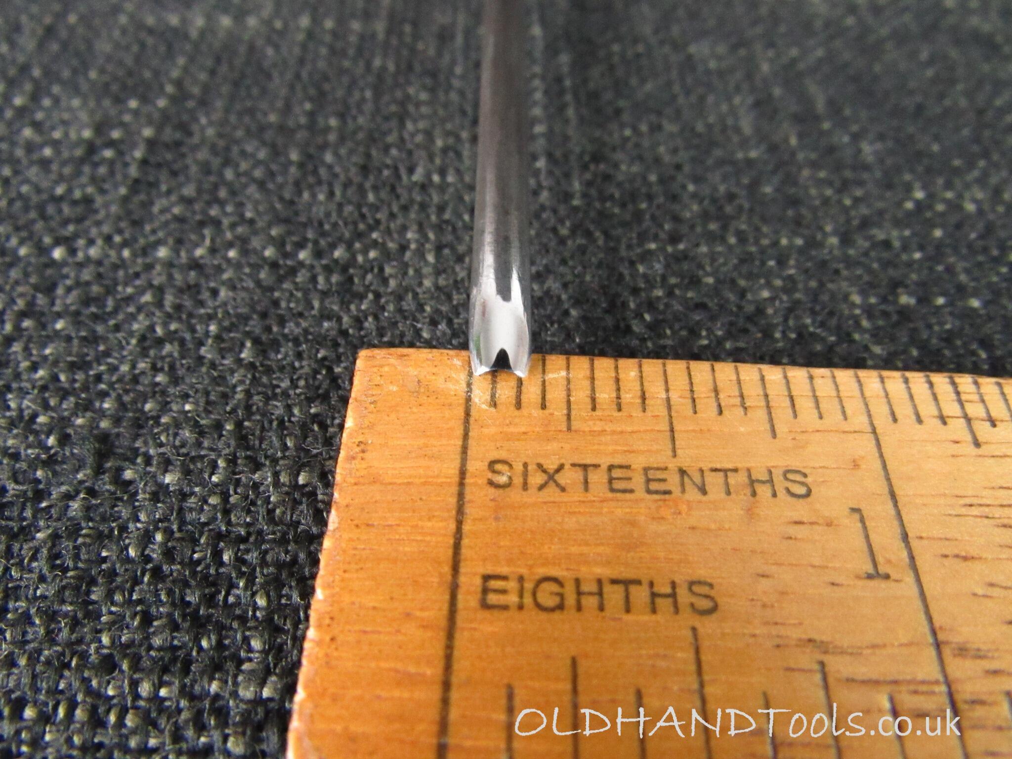 SJ ADDIS 1/8 inch No 7 Carving Gouge