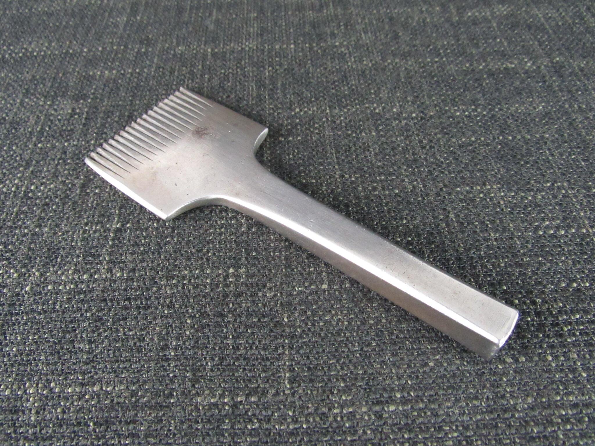 No 11 DIXON Pricking Iron Punch