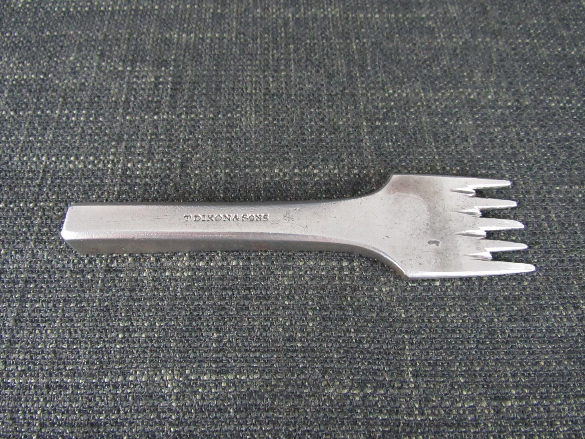 T DIXON Strap Pricker Punch