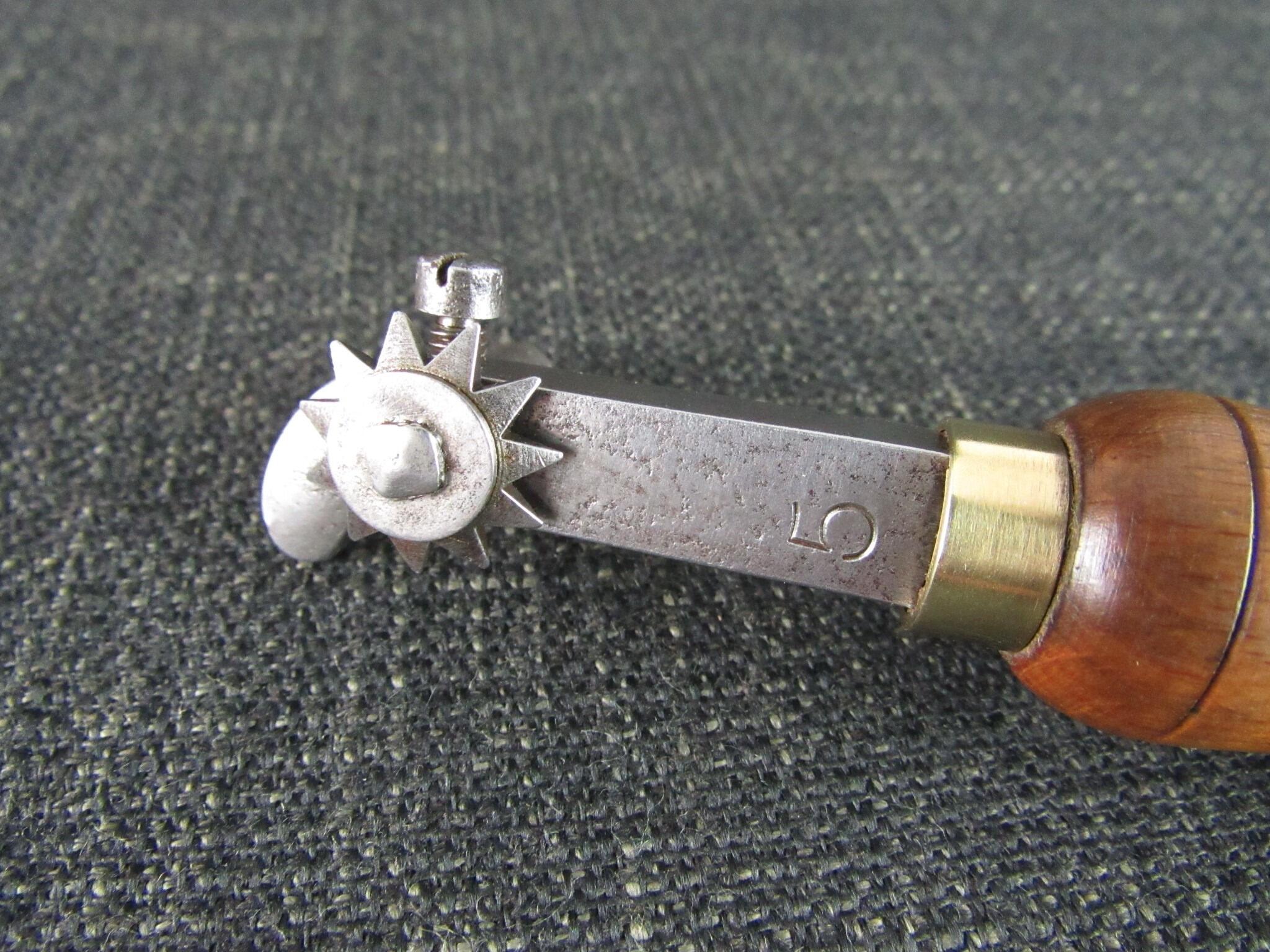 J OXLEY Shoe Makers Peg Wheel