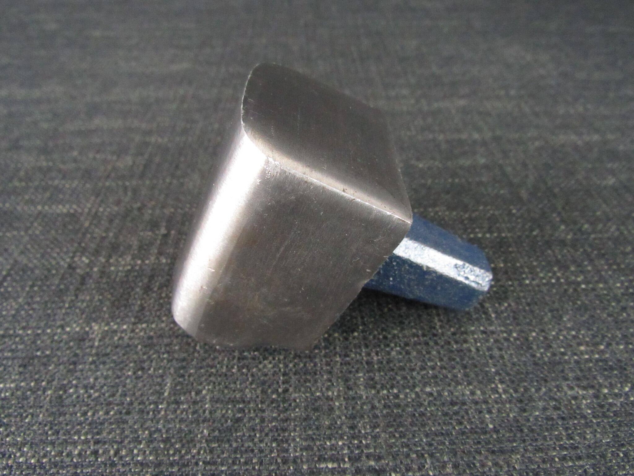 WHITEHOUSE Stake Horse Head Anvil - Saddle