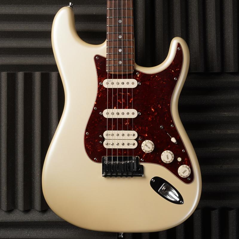 fender stratocaster hss american deluxe