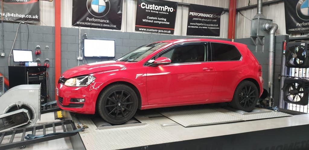VOLKSWAGEN GOLF MK7 1.4TSI 122HP CUSTOMPRO STAGE 1 REMAP