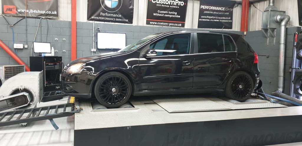 VOLKSWAGEN GOLF MK5 2.0TDI 140HP CUSTOMPRO STAGE 1 REMAP