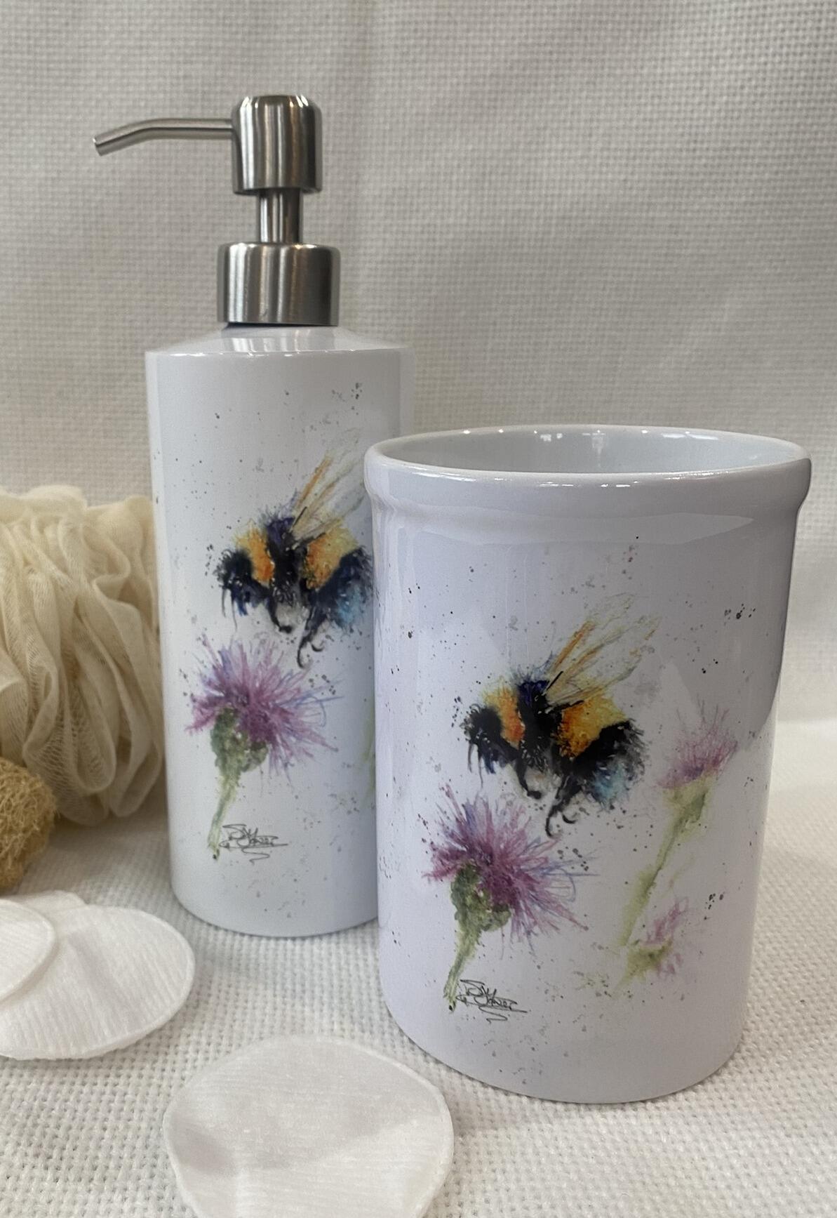 wildlife art soap pumps