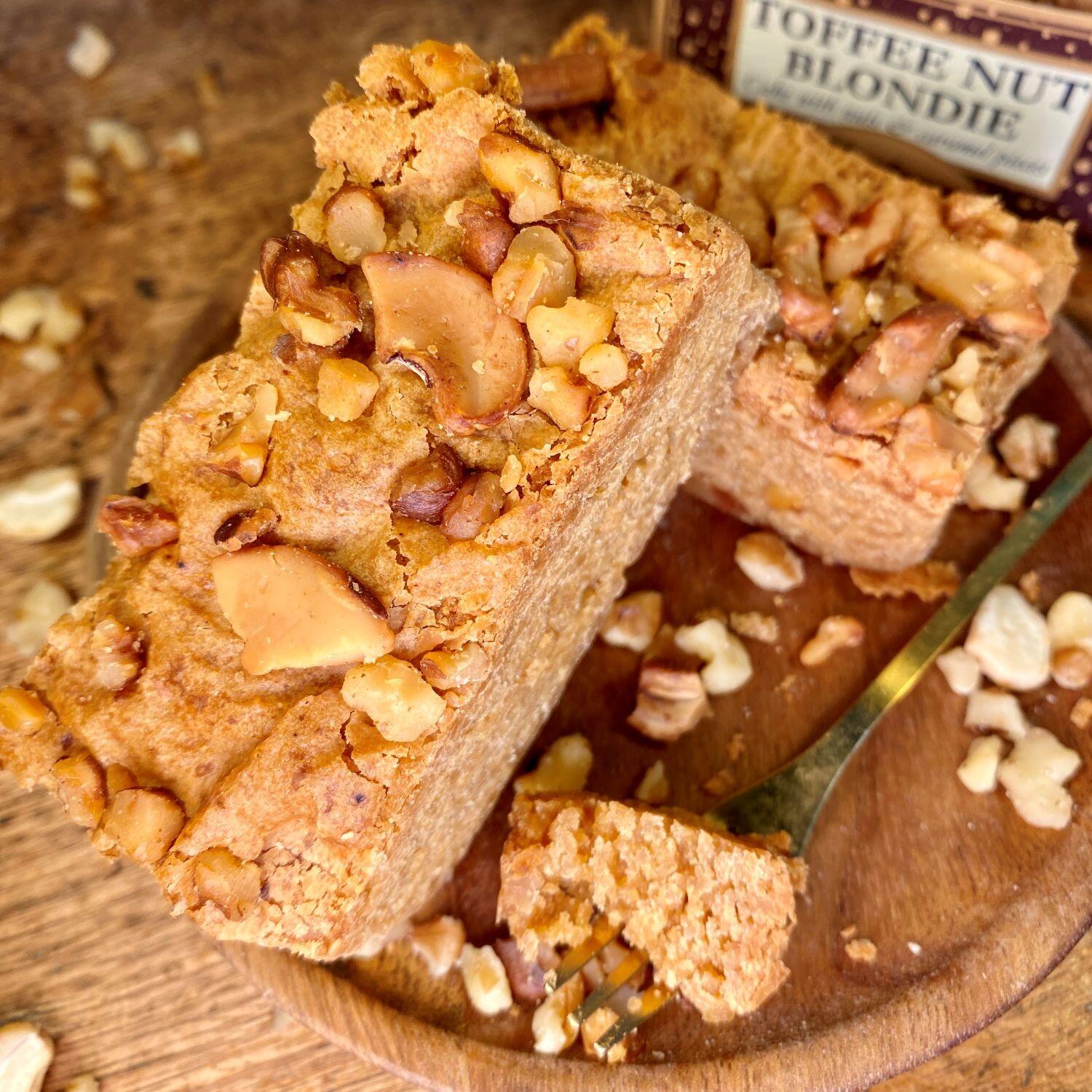 Toffee Nut Blondie which is a golden blondie square slice, generously topped with baked, crunchy cashews and walnuts. A delicious nutty blondie from Botham's iconic Whitby bakery.