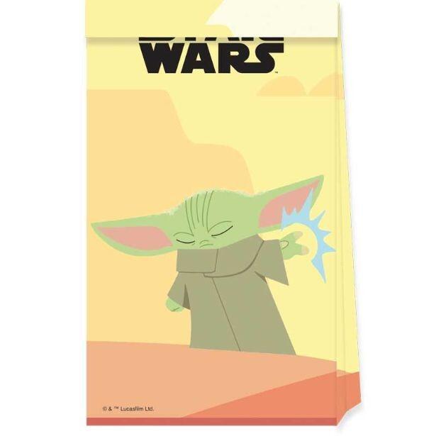 Pack of 4 Star Wars Mandalorian paper party bags featuring Grogu in an action pose