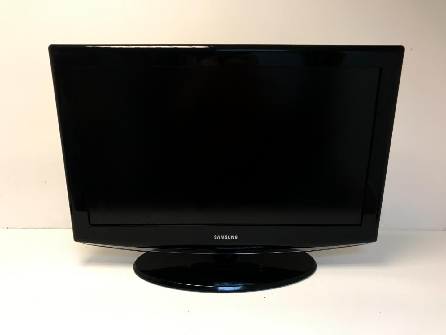 Samsung Le R Bd Digital Hd Ready Lcd Tv