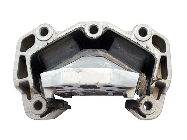 This is an image of Scania Gearbox Mounting 1336882 1371725 104389 HGV Truck Part