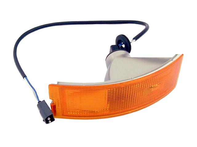 This is an image of Volvo Indicator Lamp 3950303 208619OEM HGV Truck Part