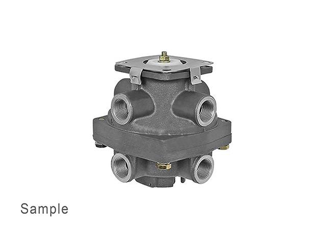 This is an image of Volvo Foot Valve, Basic Unit 1696130 206501OEM HGV Truck Part