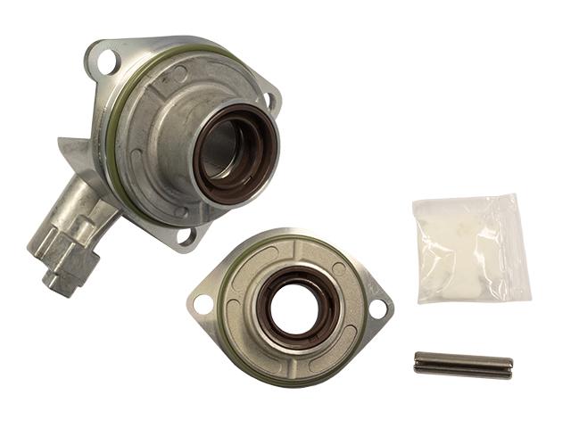 This is an image of Volvo, Renault Range Cylinder Cover, 3rd/2nd Gear 20562635 7420562635 240095 HGV Truck Part