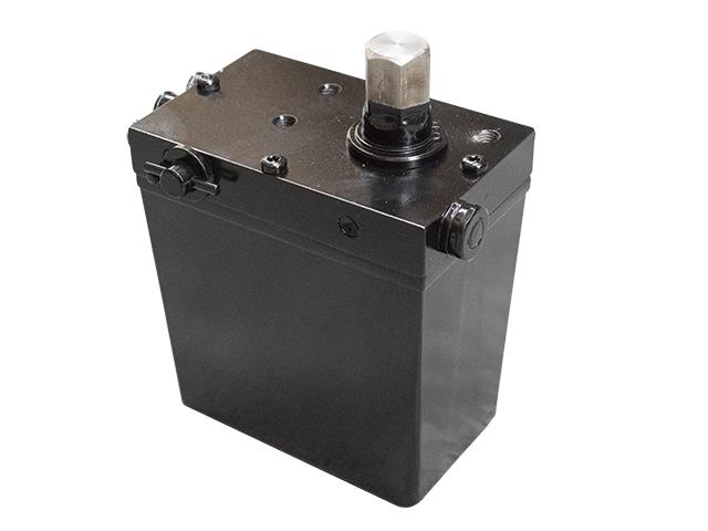 This is an image of Volvo, Renault Cab Tilt Pump 21241594 21882621 22841212 21880387 22882621 21831187 290263OEM HGV Truck Part