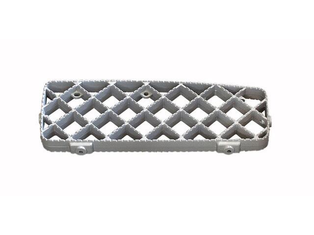 This is an image of Scania Middle Step Plate 1535048 1805447 109599 HGV Truck Part