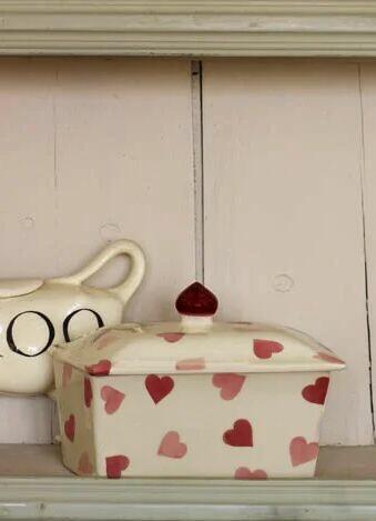 Emma Bridgewater Seconds Pink Hearts Small Butter Dish