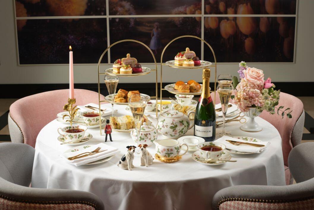 InfiniTEA Afternoon Tea with Bubbles for Two at Conrad London St James
