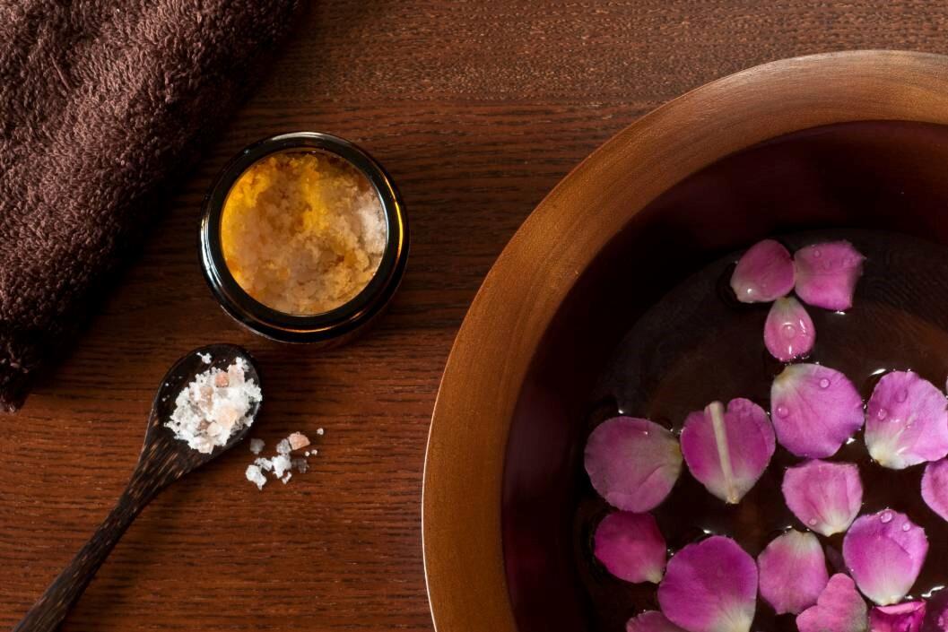 Two 25 Minute Weekday Spa Treatments with Afternoon Tea for Two at The Oxfordshire Golf Hotel & Spa