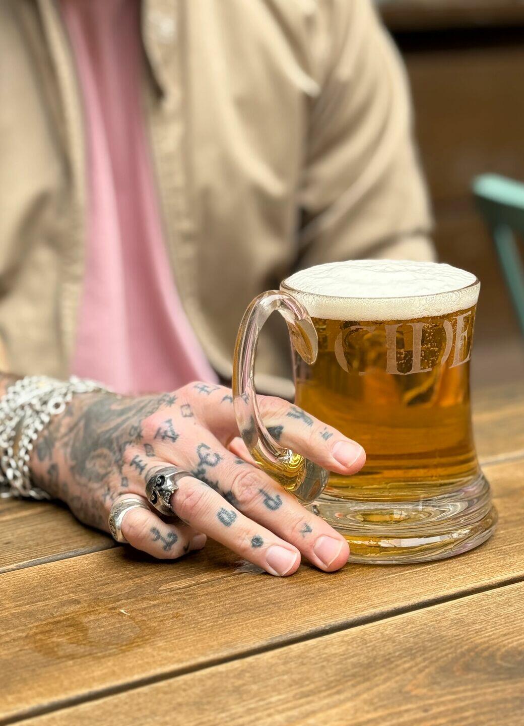 Black Toast Glass Beer Mug - Unique Handmade & Handpainted English Earthenware Tea/Coffee Mug - Unique Hand-Etched Piece | Emma Bridgewater