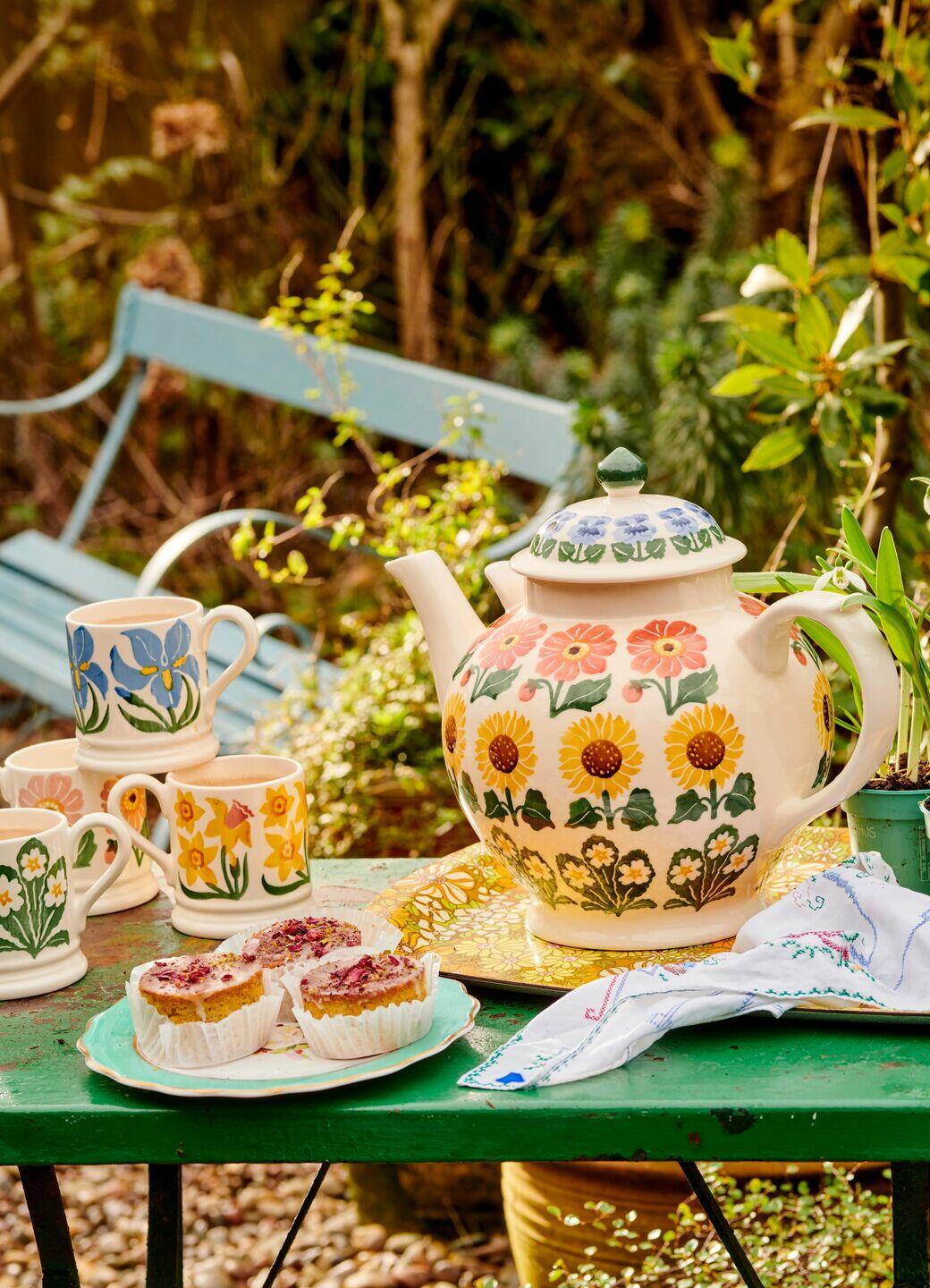 Spring Flowers Gallon Teapot - Club Exclusive - Unique Handmade & Handpainted English Earthenware Vintage Style Teapots