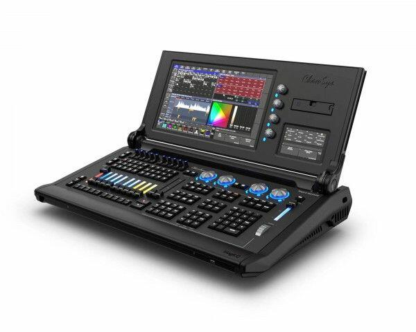 Chamsys MagicQ MQ250M 128-Universe Stadium Lighting Console