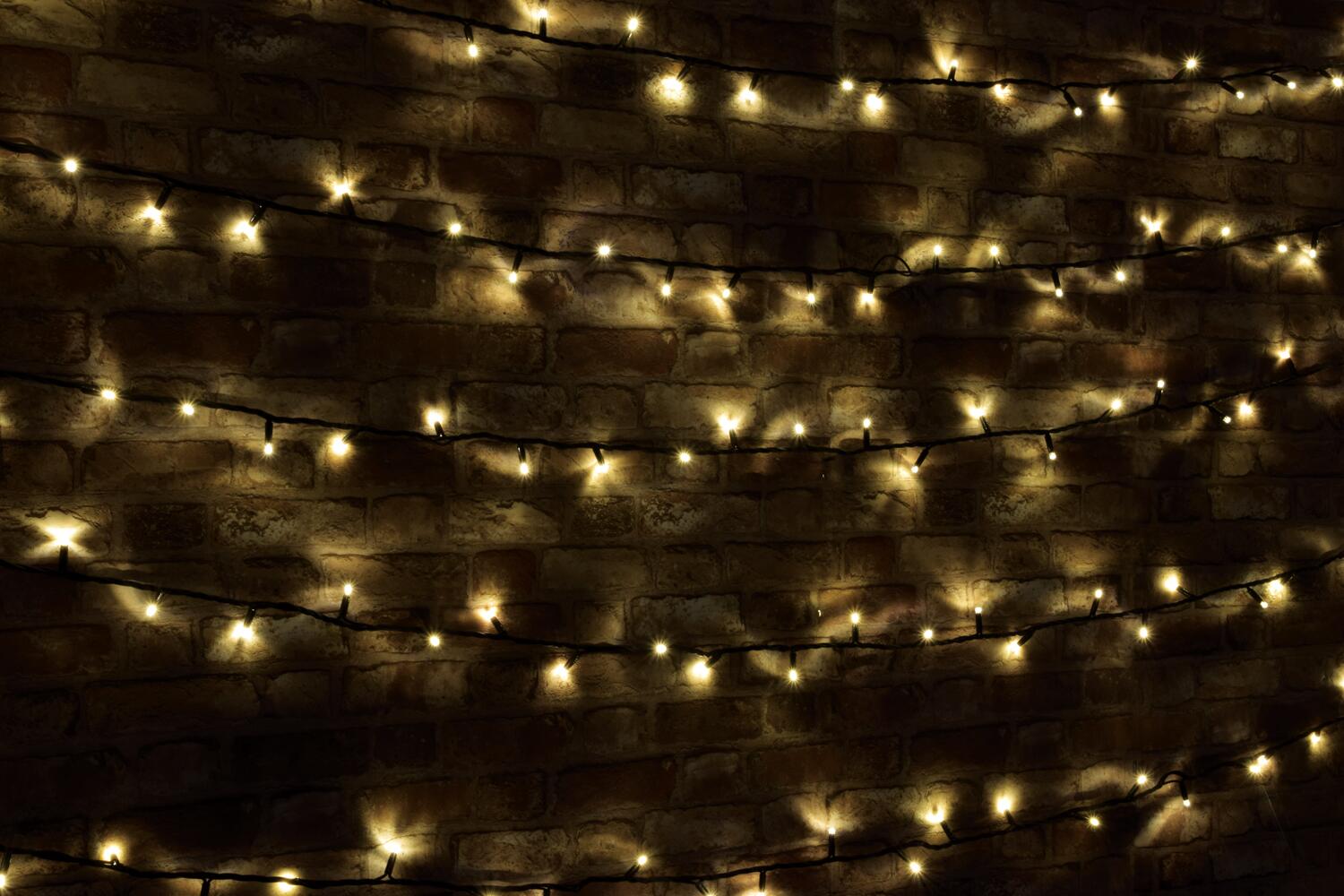 LYYT 180 LED Heavy Duty Static String Light - Warm White 155.406UK