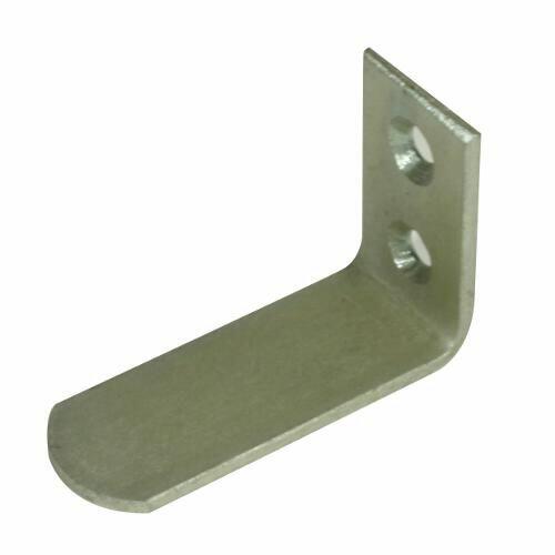 Doughty T66100 - 90 degree Pelmet Bracket