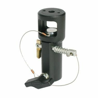 Doughty T84300 3 Point Receiver (Black)