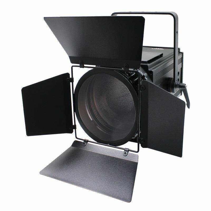 eLumen8 TZ 250PC WW - With Barndoors