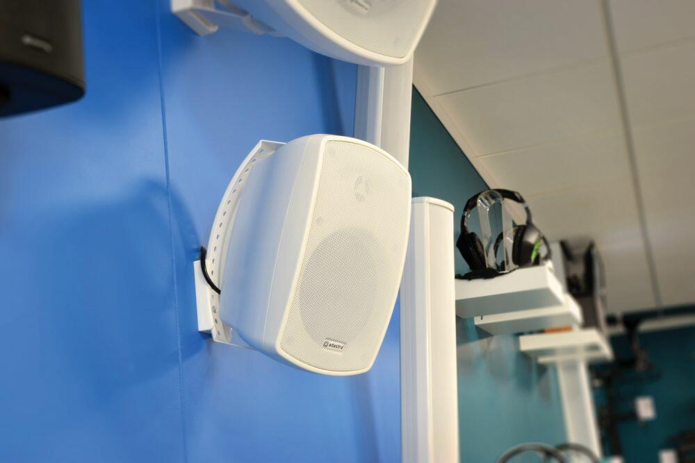 Adastra BH5-W Loudspeaker Indoor/Outdoor pair white - 100.920UK