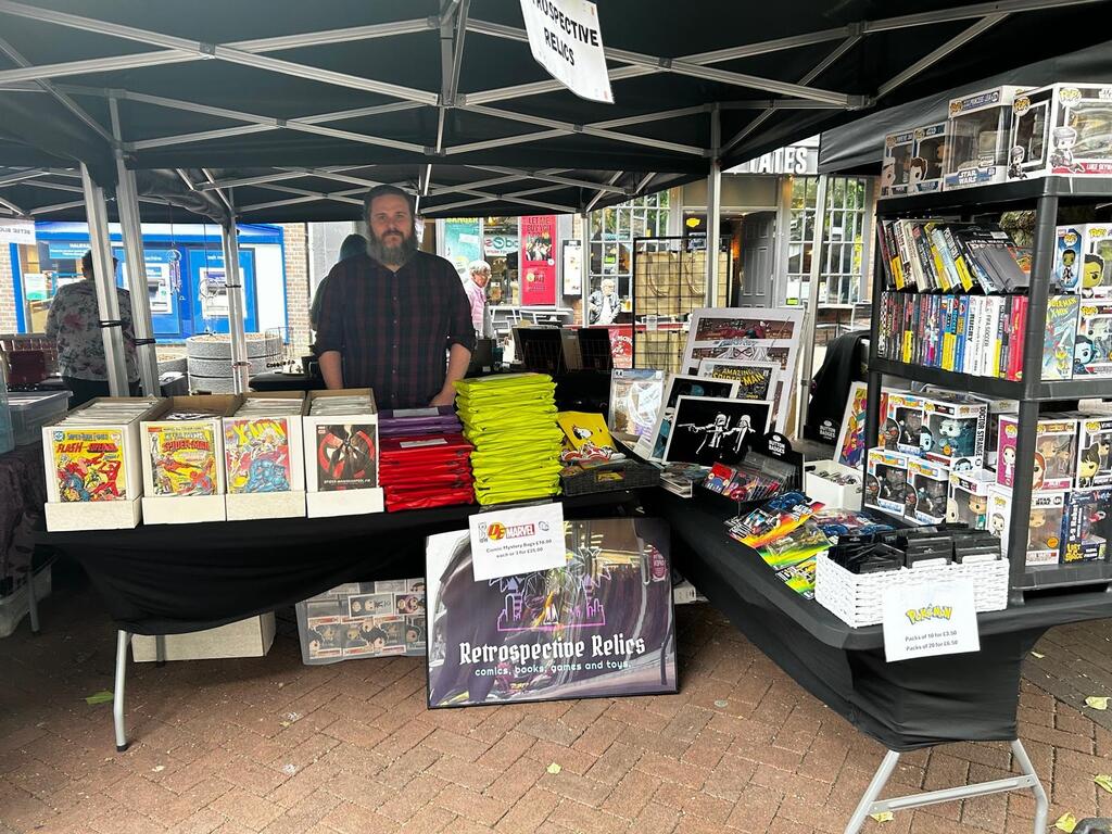 Castle Artisan Market and Retrospective Relics