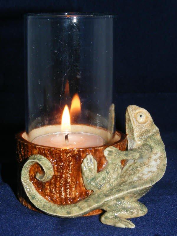 Chameleon *tealight holder*