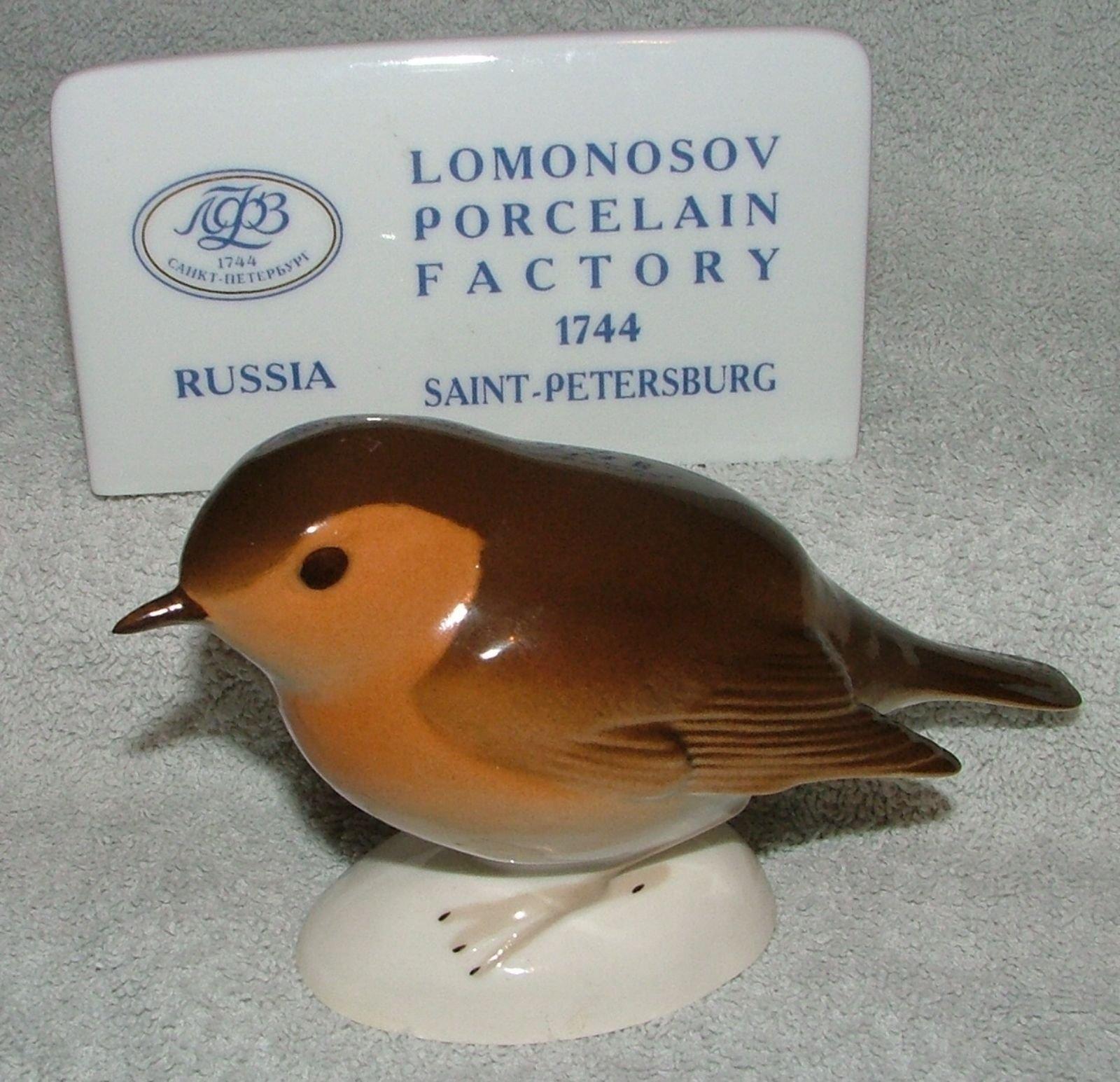 Lomonosov Large Porcelain Bird Figurine “Robin” USSR 