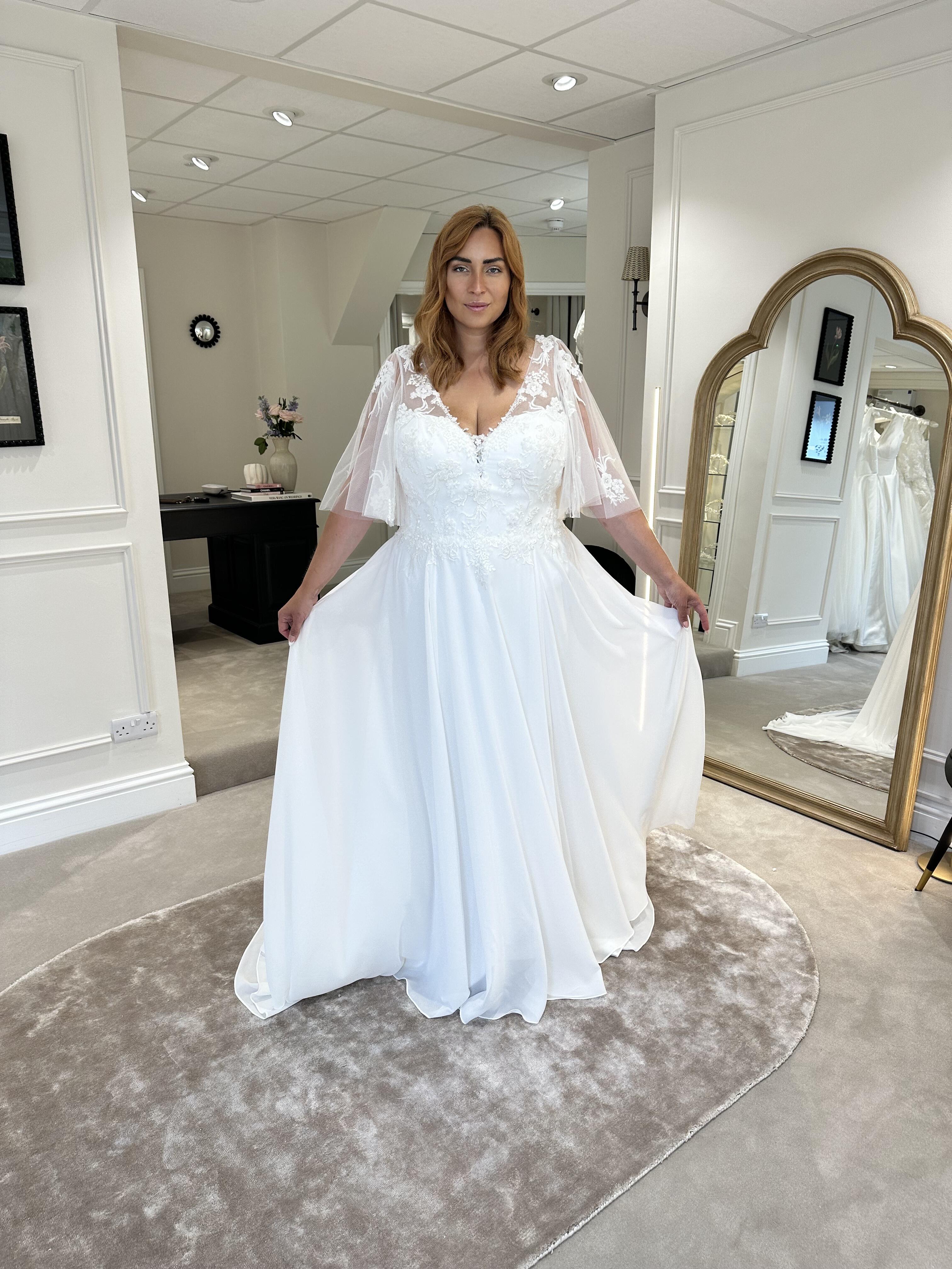 Boho plus size wedding dress