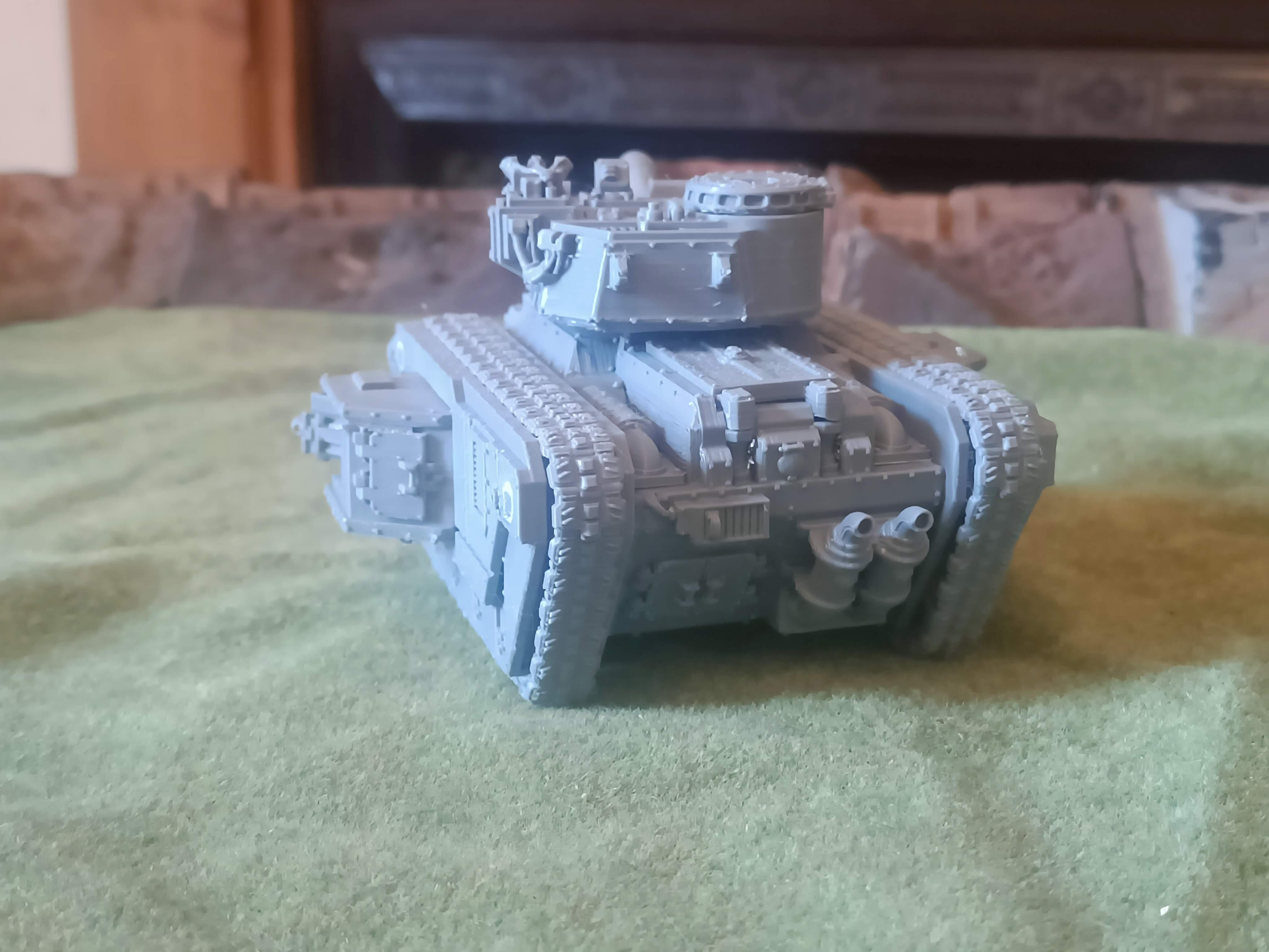 Grim Guard Phobos Main Battle Tank - Kaledon Fortis Imperials (PLA) - Gifts for Geeks Leicester