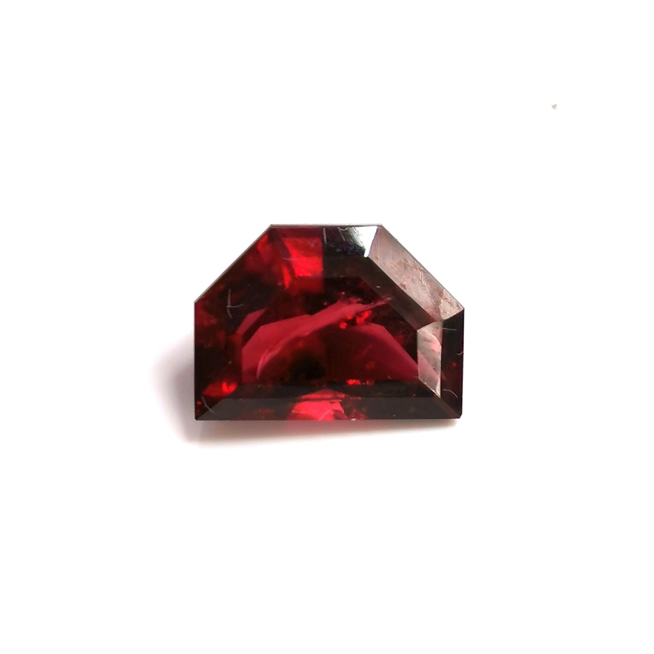 Tanzanian Red   Purple Rhodolite Garnet 4.74ct Fancy Cut