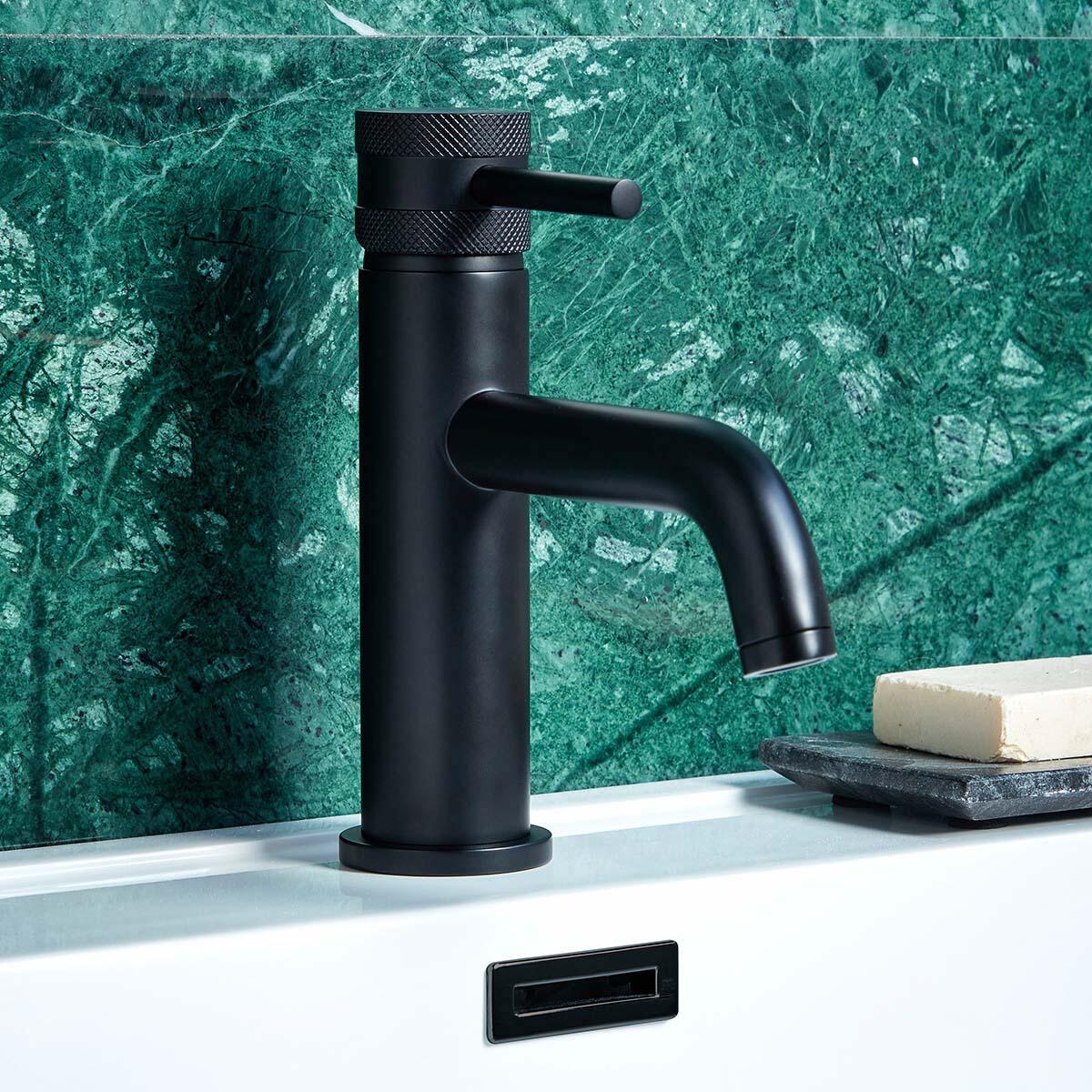 Scudo Rectangle Overflow Insert, black brass finish