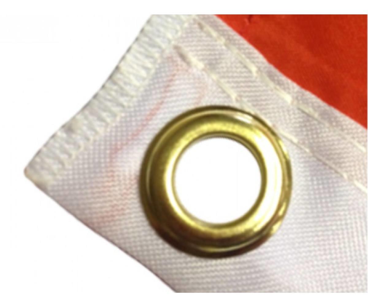 Eyelet and double stitching detail for our 150 x 90cm Qatar National Flag 5ft x 3ft QATA01 available here at Karnival Costumes online party shop