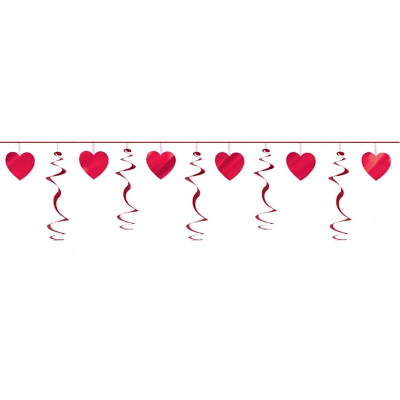 Valentines Heart Swirl Garland measuring 9ft in length