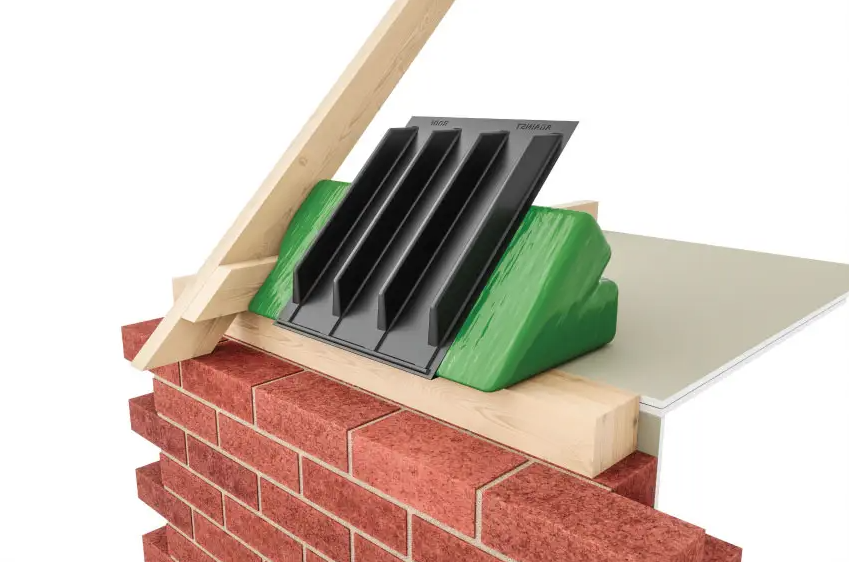 ARC Retrofit Eaves Insulator loft installation