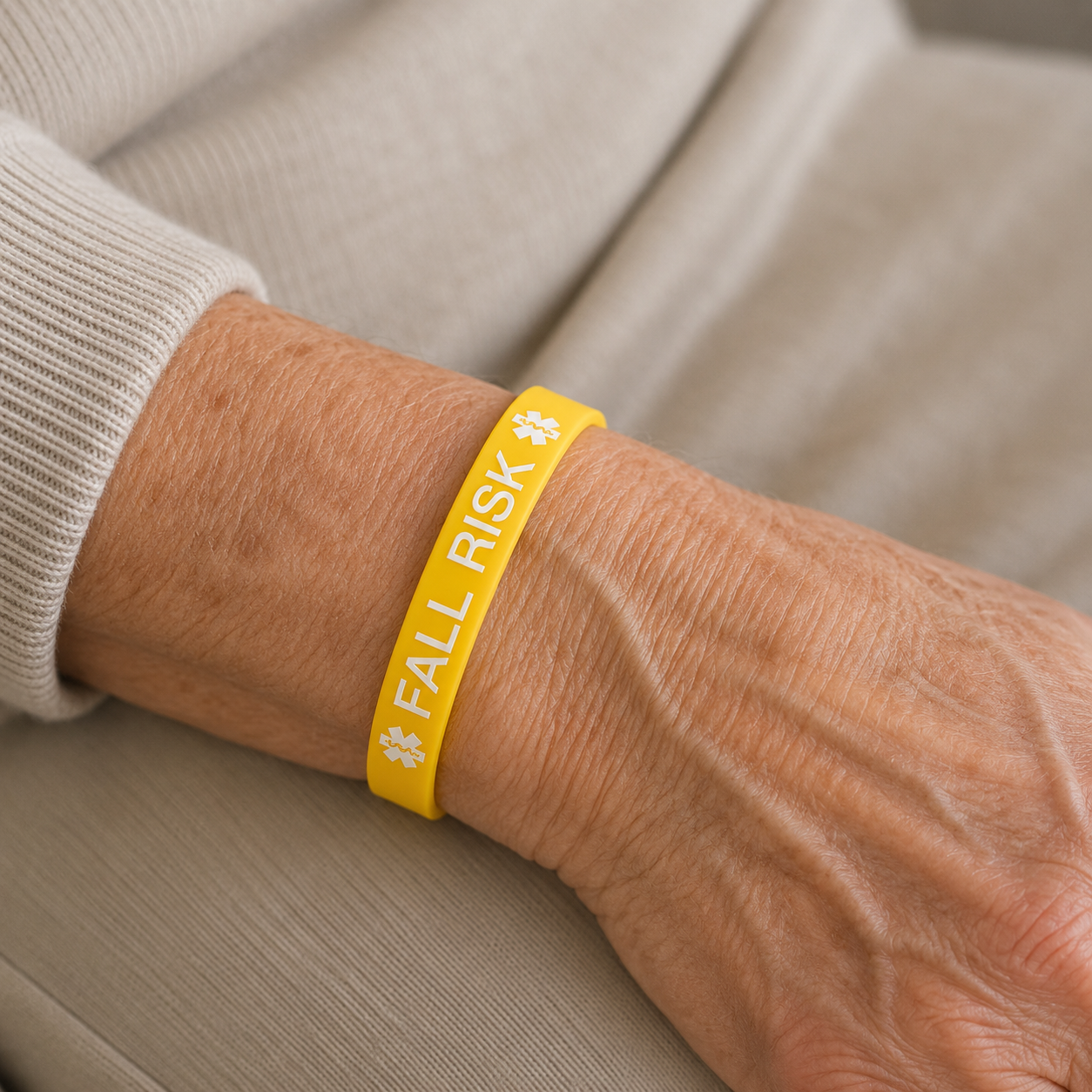 yellow wristband for fall patients